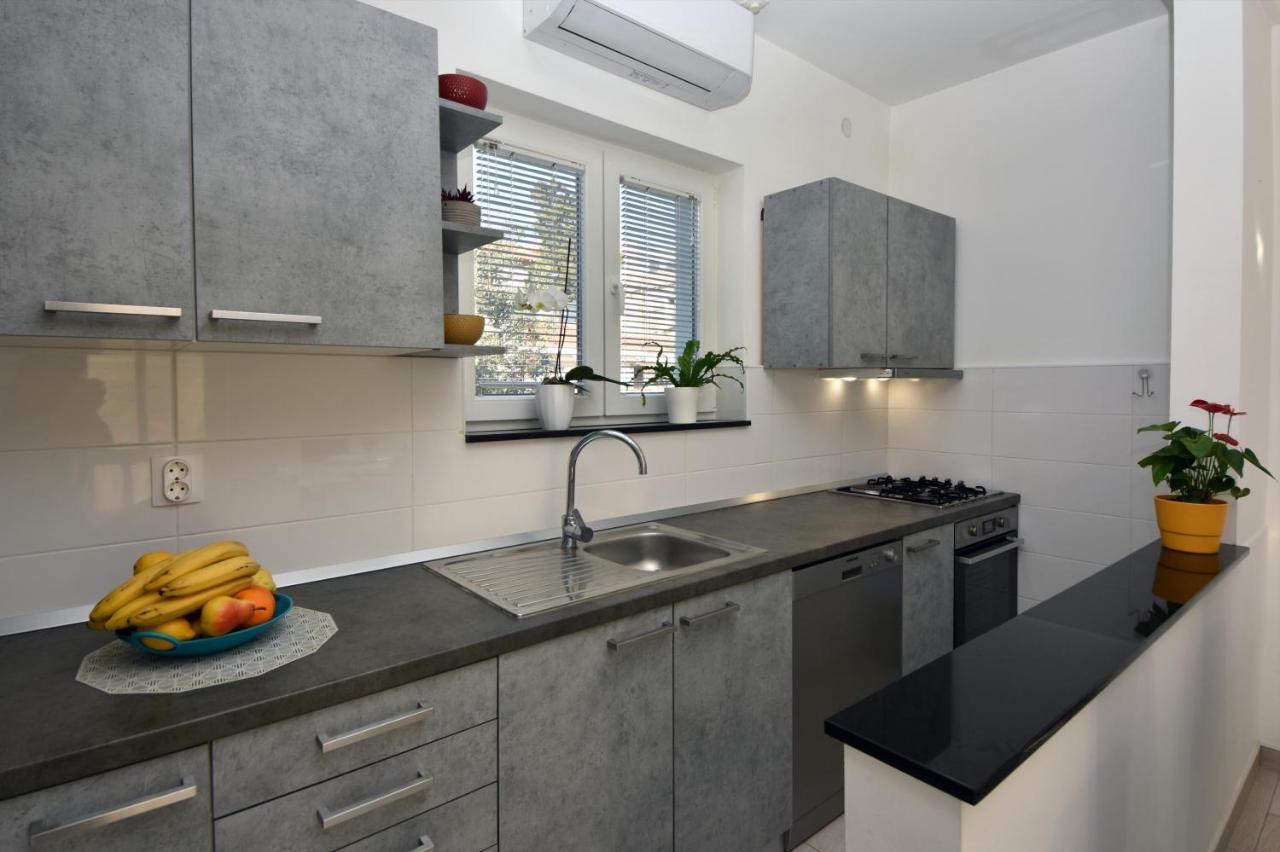Greenvine Apartment ザダル エクステリア 写真