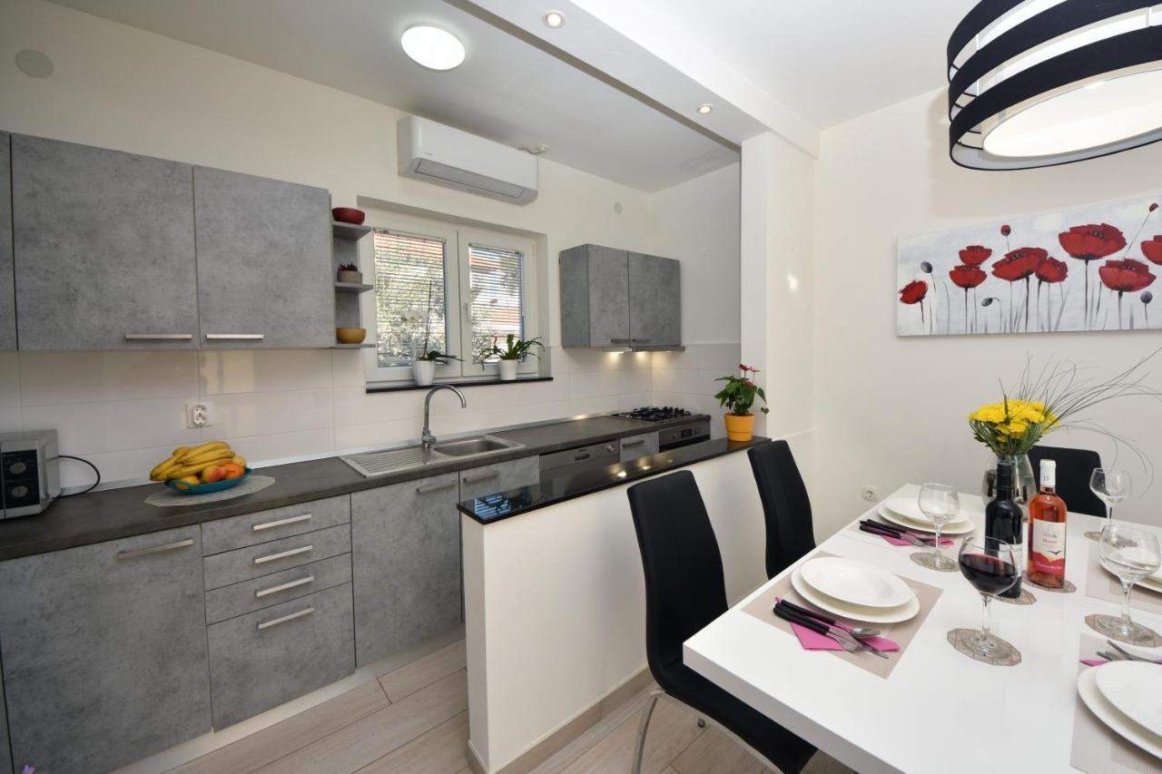 Greenvine Apartment ザダル エクステリア 写真